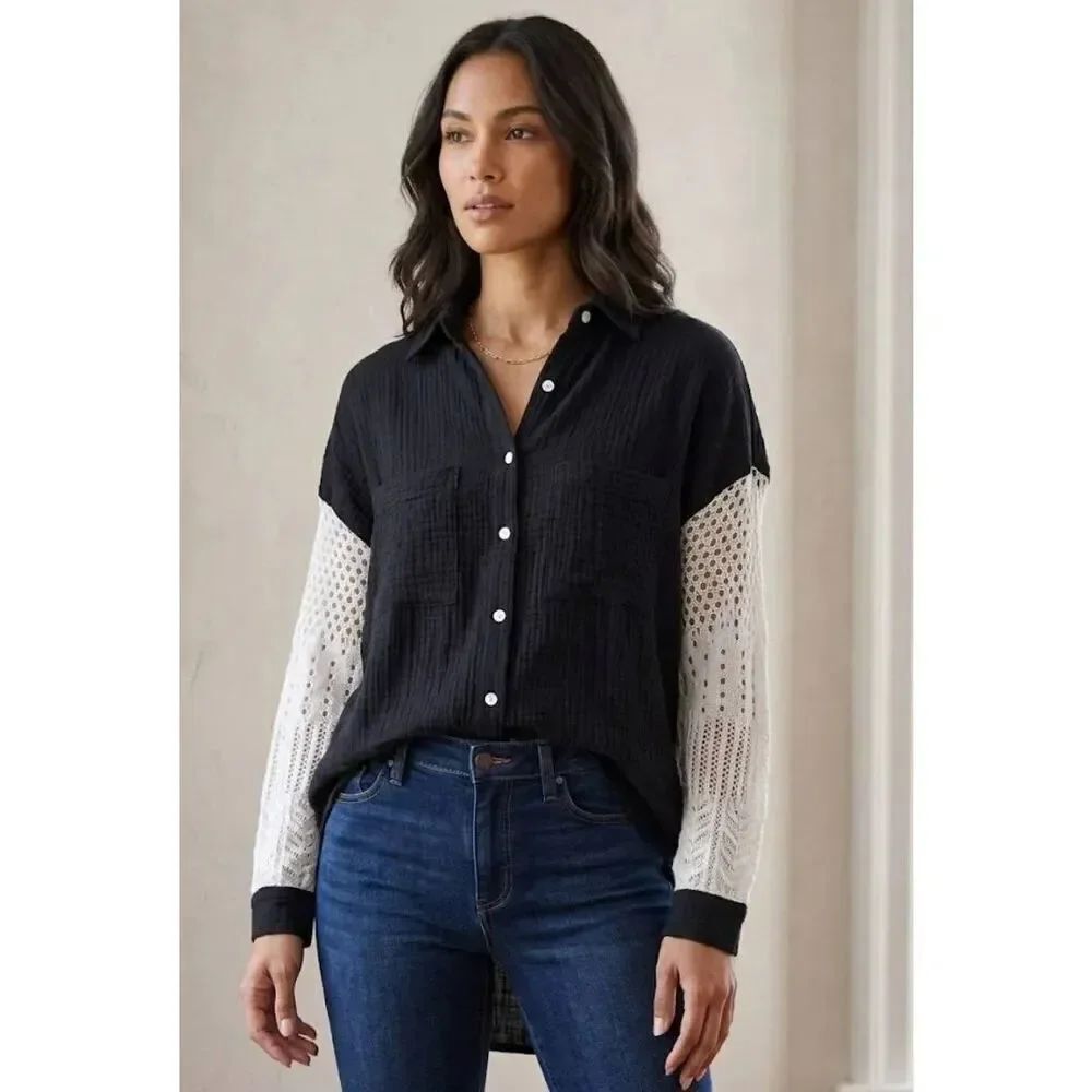 Miss Sparkling Top Sz S Black with Crochet Sleeves